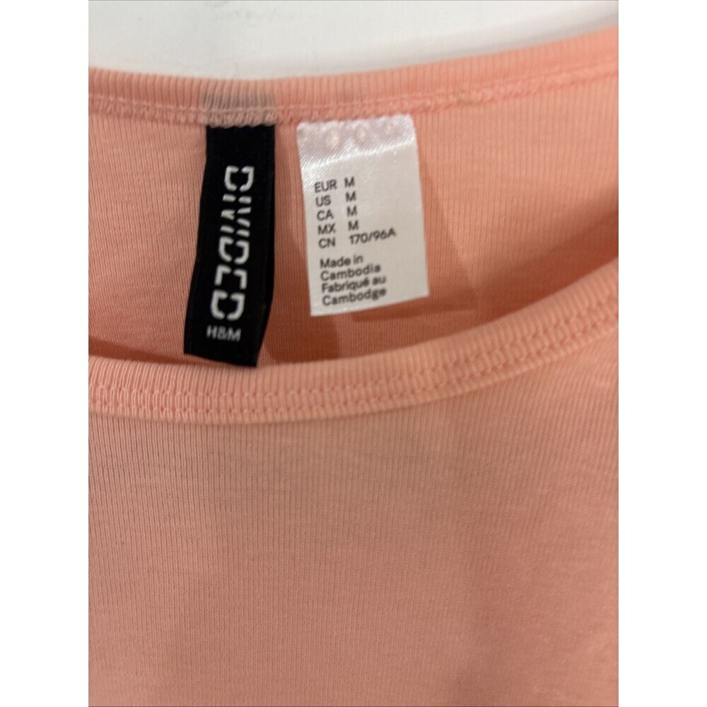 H & M Divided Peach Short Sleeve Crop Top with Tie Back Size Medium New with tag - Picture 2 of 5